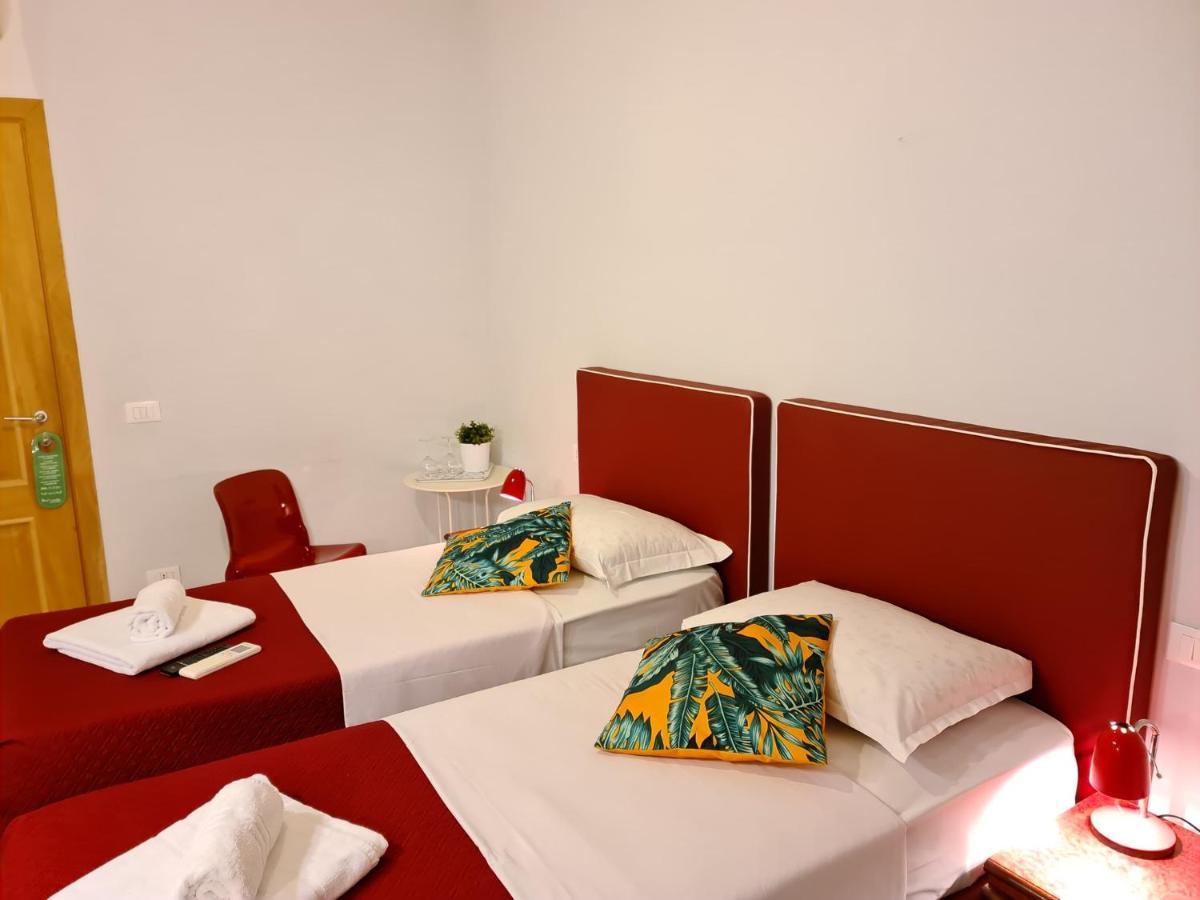 I Dormienti Hotel Rome Bagian luar foto