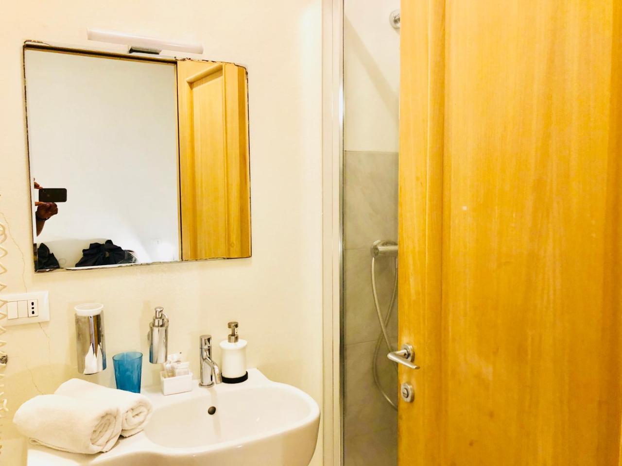I Dormienti Hotel Rome Bagian luar foto