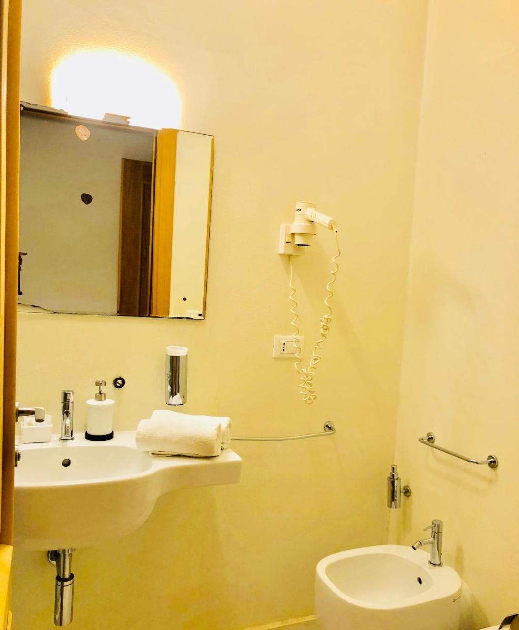I Dormienti Hotel Rome Bagian luar foto